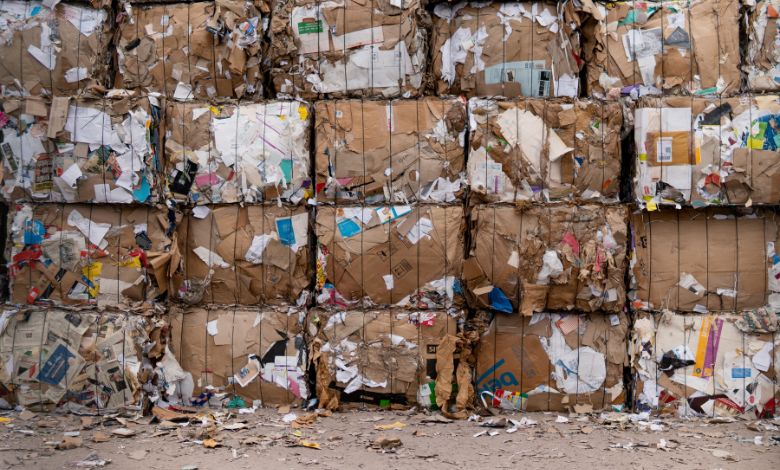 How Should Trash and Recyclables Be Stored