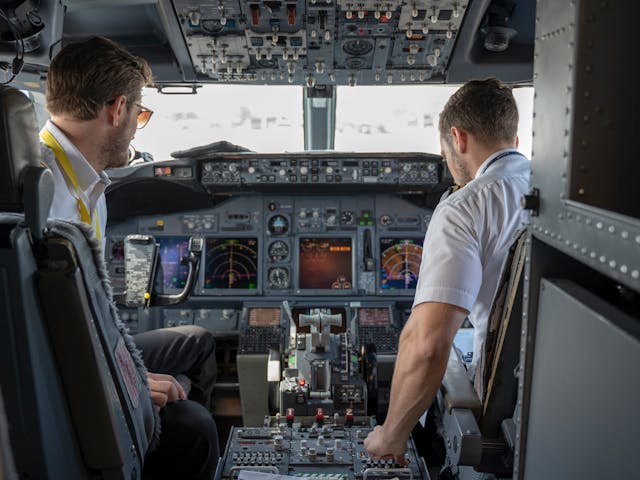 5 Pieces of Important Gear for Pilots