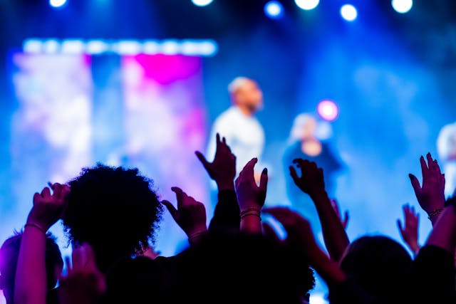 Omos Confirms New Multi-Year Deal with WWE