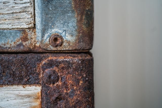 Why Does a Wood Pallet Shredder Matter When Pallets Contain Nails, Screws, and Metal Fasteners